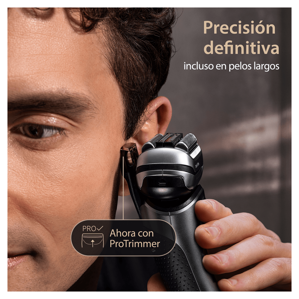 Un hombre se afeita con una recortadora. El texto dice "Precisión incluso en cabello largo" y "ProTrimmer".