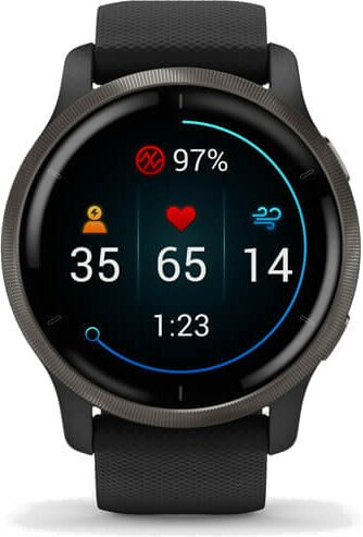 Czarny smartwatch z okrągłą tarczą wyświetlającą wskaźniki zdrowia i czarnym paskiem.