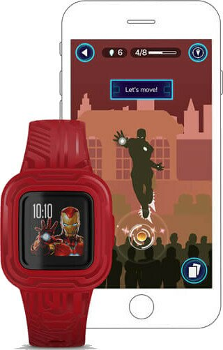 Czerwony smartwatch i smartfon wyświetlają Iron Mana w grze.
