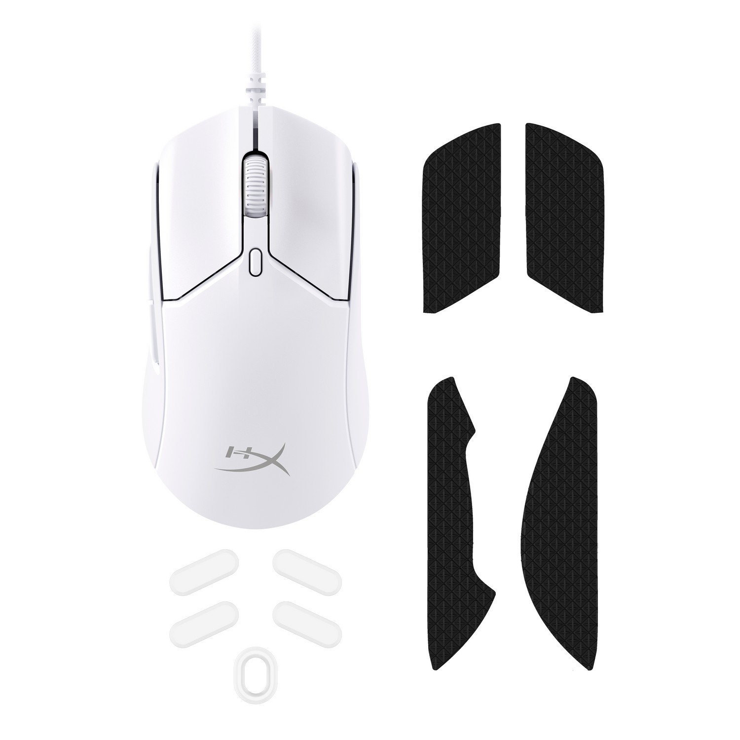 Souris de jeu blanche avec coussinets de préhension noirs et accessoires blancs sur fond blanc. La souris a un logo.