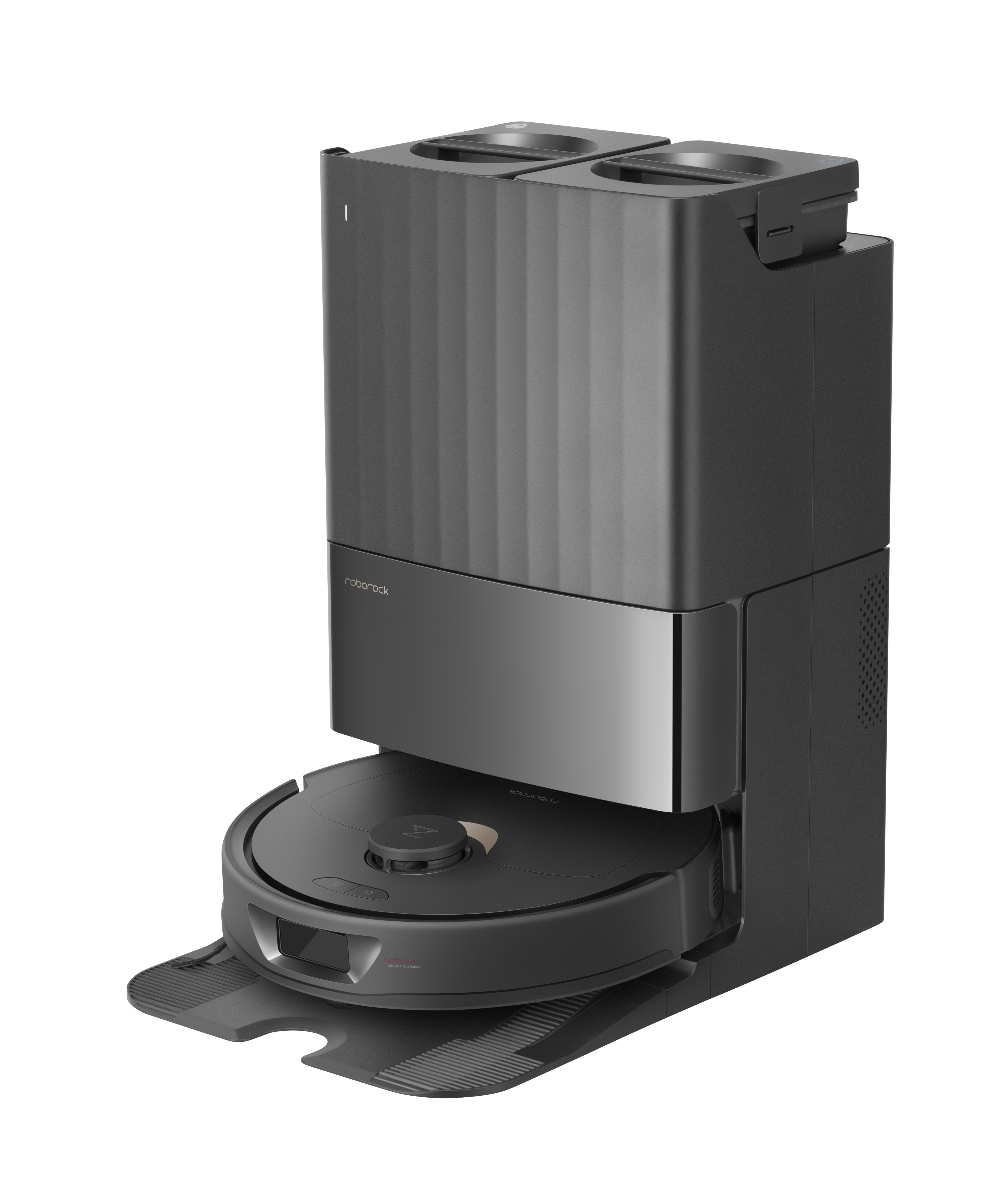 Schwarzer Roboter-Staubsauger mit schwarzer Ladestation auf weißem Grund.