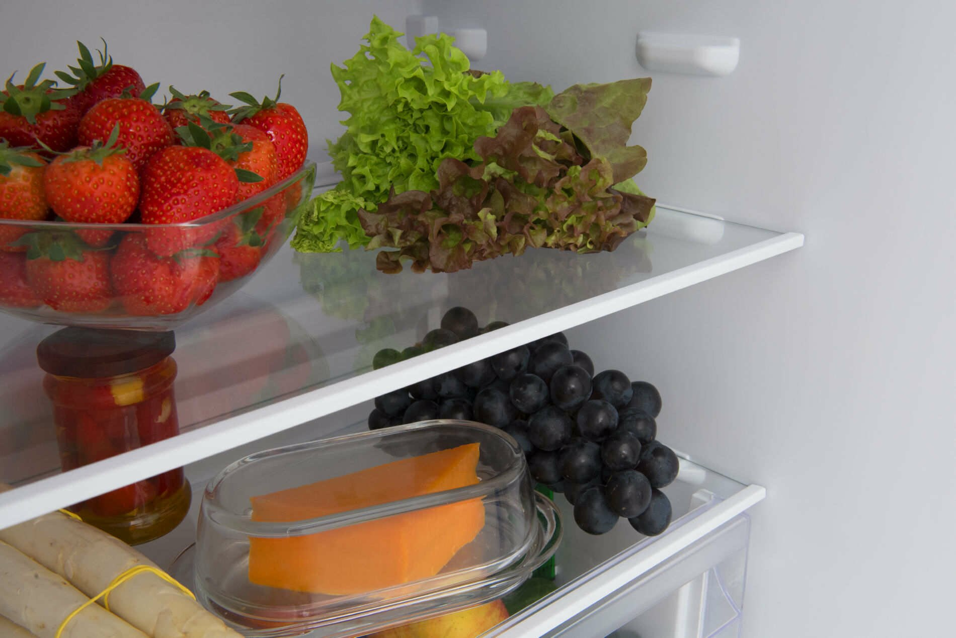 Lodówka AMICA FK1815.4