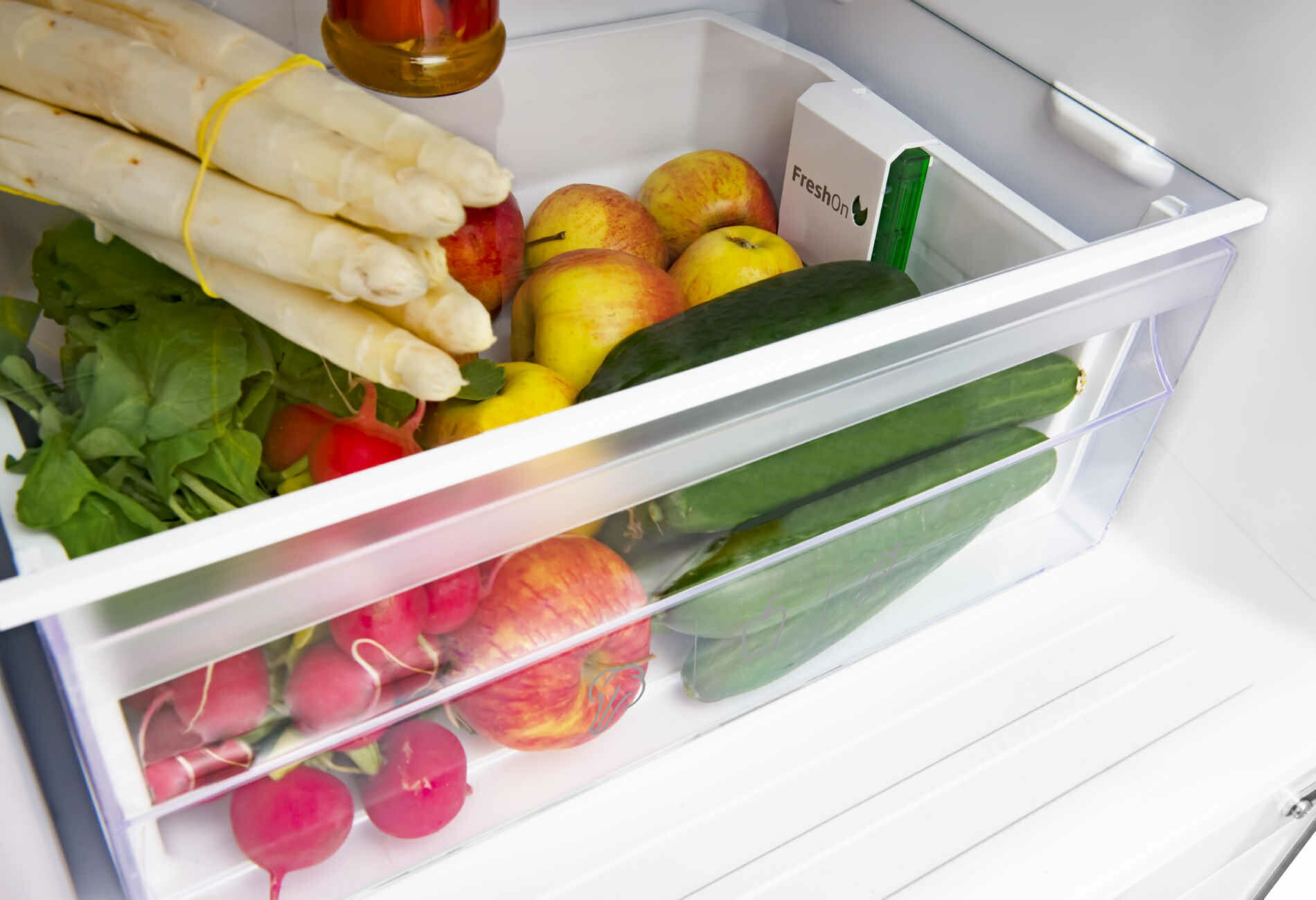 Lodówka AMICA FK1815.4