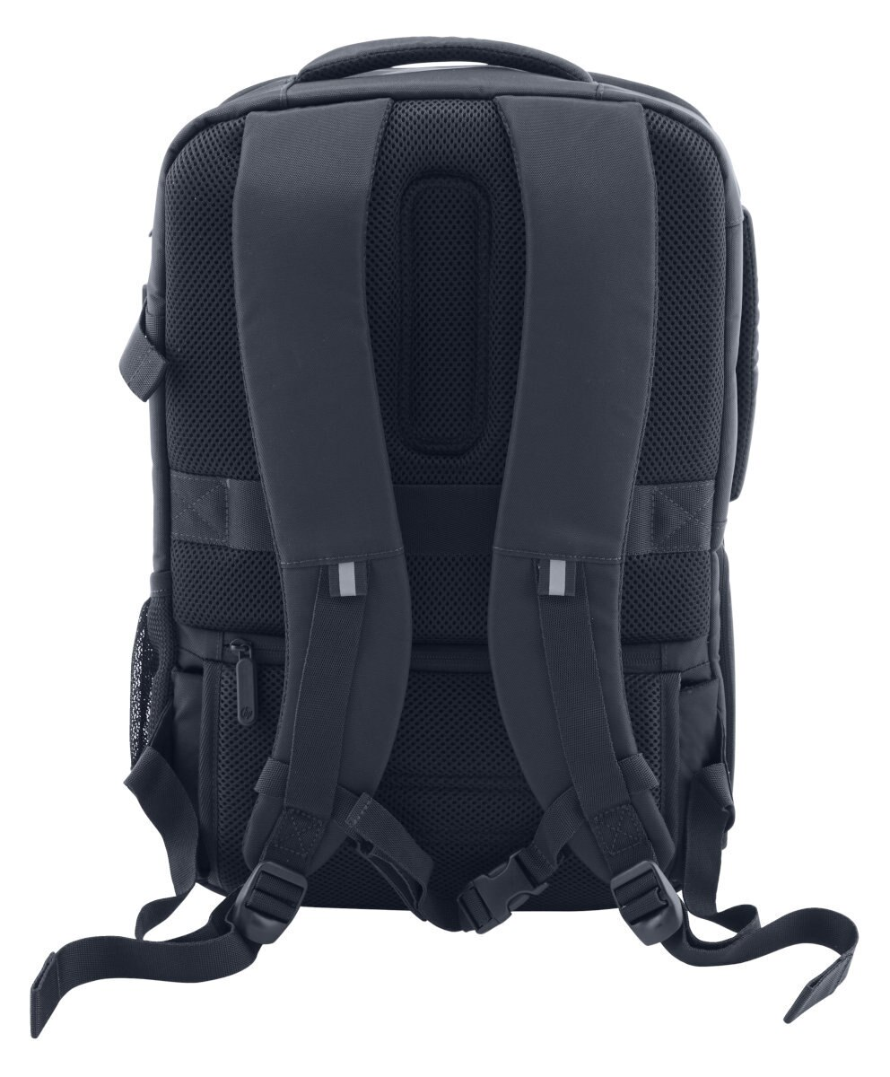 Czarny plecak z paskami na ramiona i siatkowym tyłem.