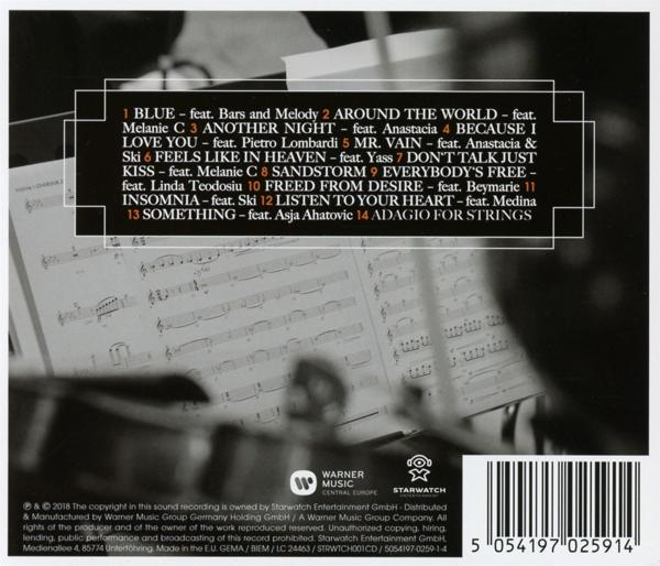 CD-Cover mit Noten und Songtiteln. Texte sind mit Künstlernamen aufgelistet.