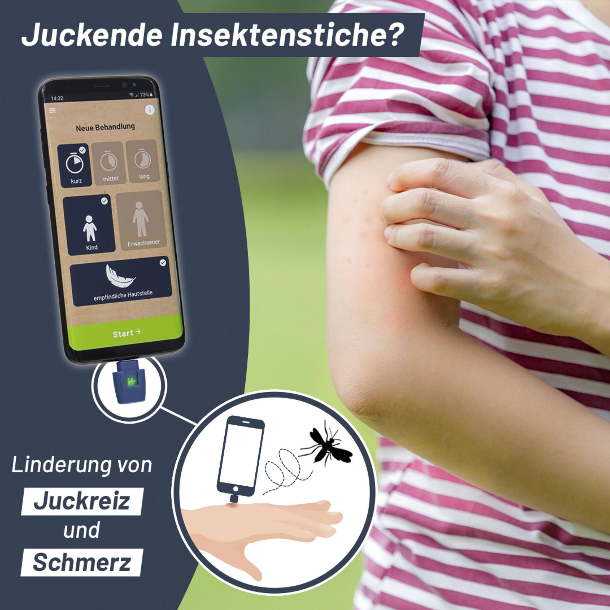 Eine Frau mit rotem Arm zeigt eine Telefon-App mit Behandlungsmöglichkeiten für Insektenstiche.