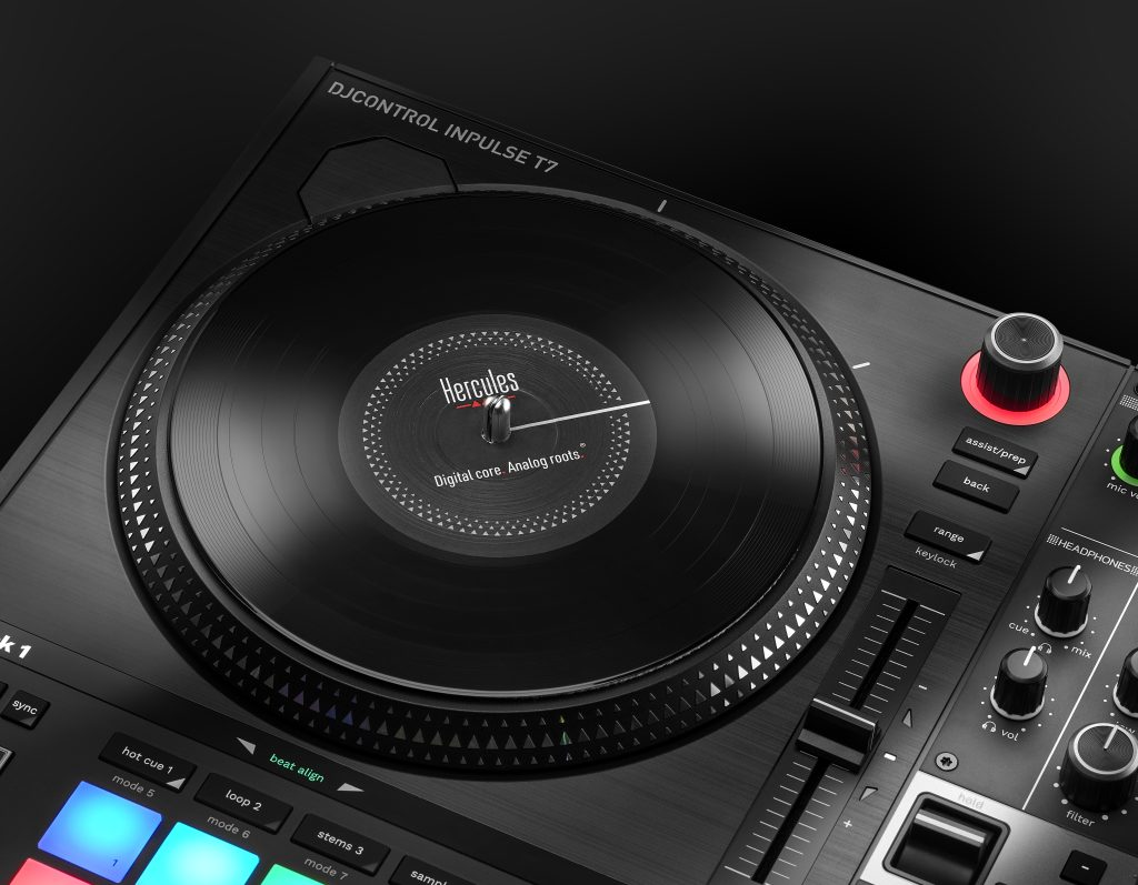 HERCULES Inpulse T7 - Contrôleur DJ (Noir)