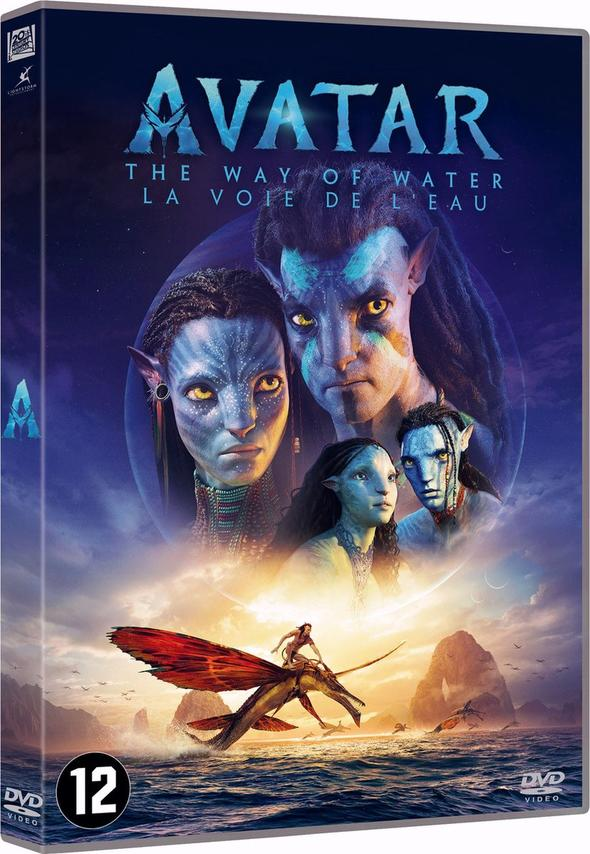 Couverture DVD de 'Avatar: The Way of Water' avec personnages et créature volante rouge.