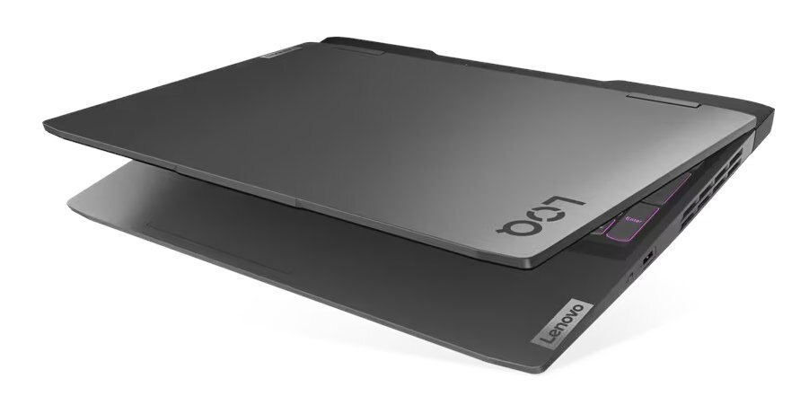 Zamknięty, szary laptop Lenovo z logo Lenovo na dole. Górna pokrywa jest otwarta.