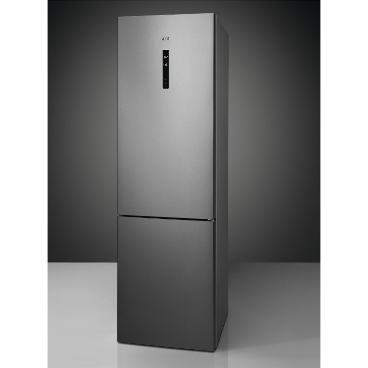Lodówka AEG RCB736E5MX seria 700