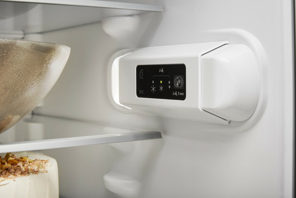 Lodówka WHIRLPOOL W5711EOX1