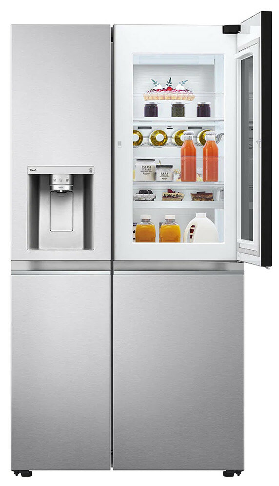 Lodówka ze stali nierdzewnej z otwartymi szklanymi drzwiami, ujawniająca produkty spożywcze. Konstrukcja obok siebie.