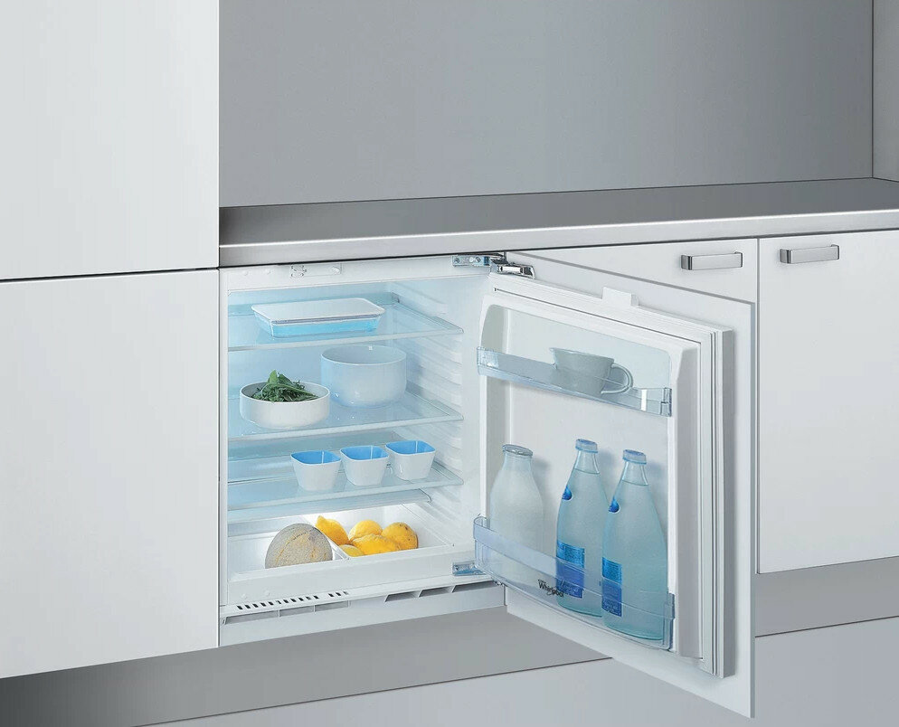 Lodówka WHIRLPOOL ARG 585
