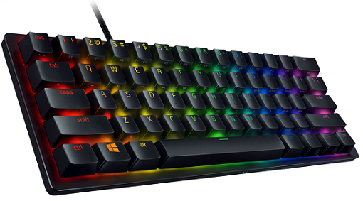 Czarna klawiatura z tęczowymi klawiszami i czarną obwódką. Ma logo Razer.