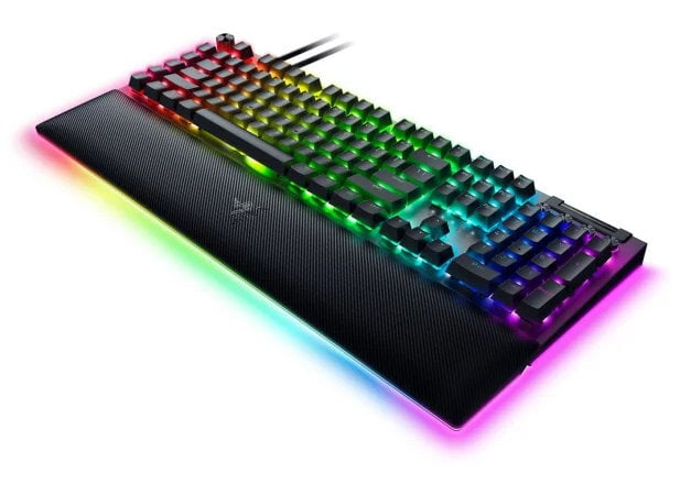 Klawiatura przewodowa RAZER BlackWidow V4 Pro - Yellow Switch RZ03-04681800-R3M1