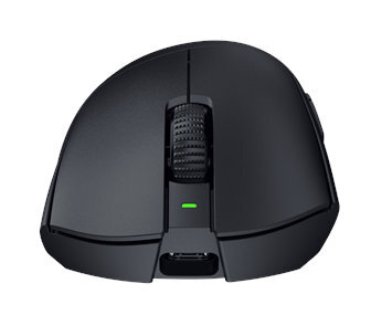 Czarna mysz do gier z kółkiem przewijania i portem ładowania.