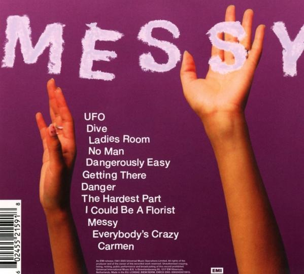 Rückseite einer CD-Hülle mit Songtiteln und dem Wort "Messy" in weißen Buchstaben.