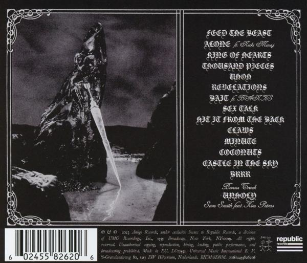 Albumcover mit Schwarz-Weiß-Bild einer felsigen Landschaft und der Titelliste.
