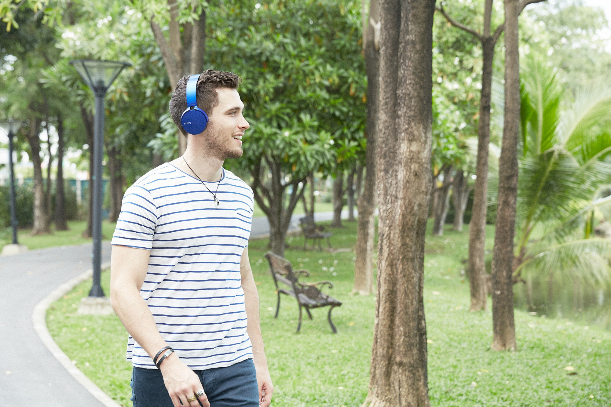 Słuchawki SONY MDR-XB650BT Niebieski