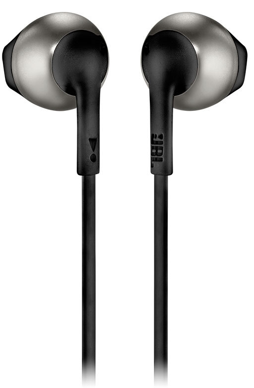 Czarne i srebrne słuchawki douszne. Tło jest białe.