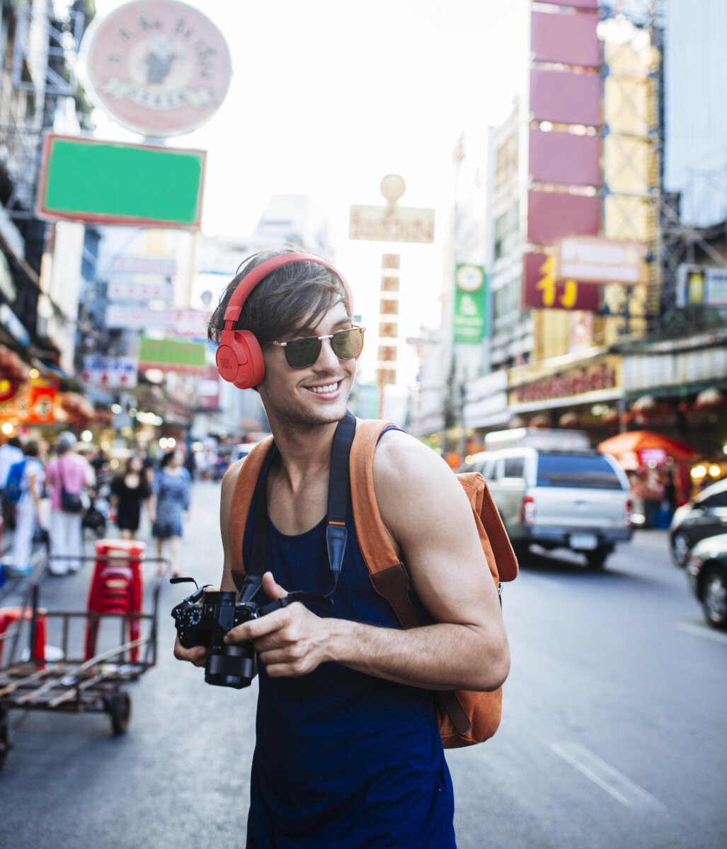 Bezprzewodowe słuchawki nauszne JBL Tune 750 BT NC Koralowy