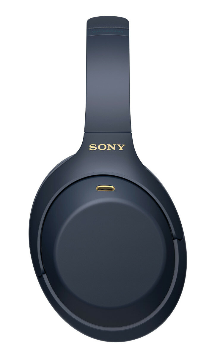Granatowe słuchawki Sony. Nazwa marki jest napisana złotem. Odizolowane na białym tle.