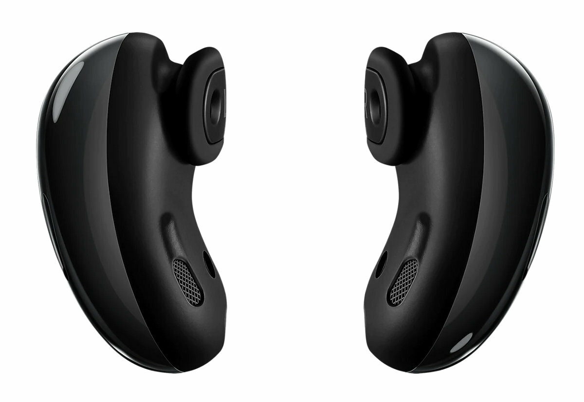 Dwa czarne słuchawki, pod kątem, na białym tle.