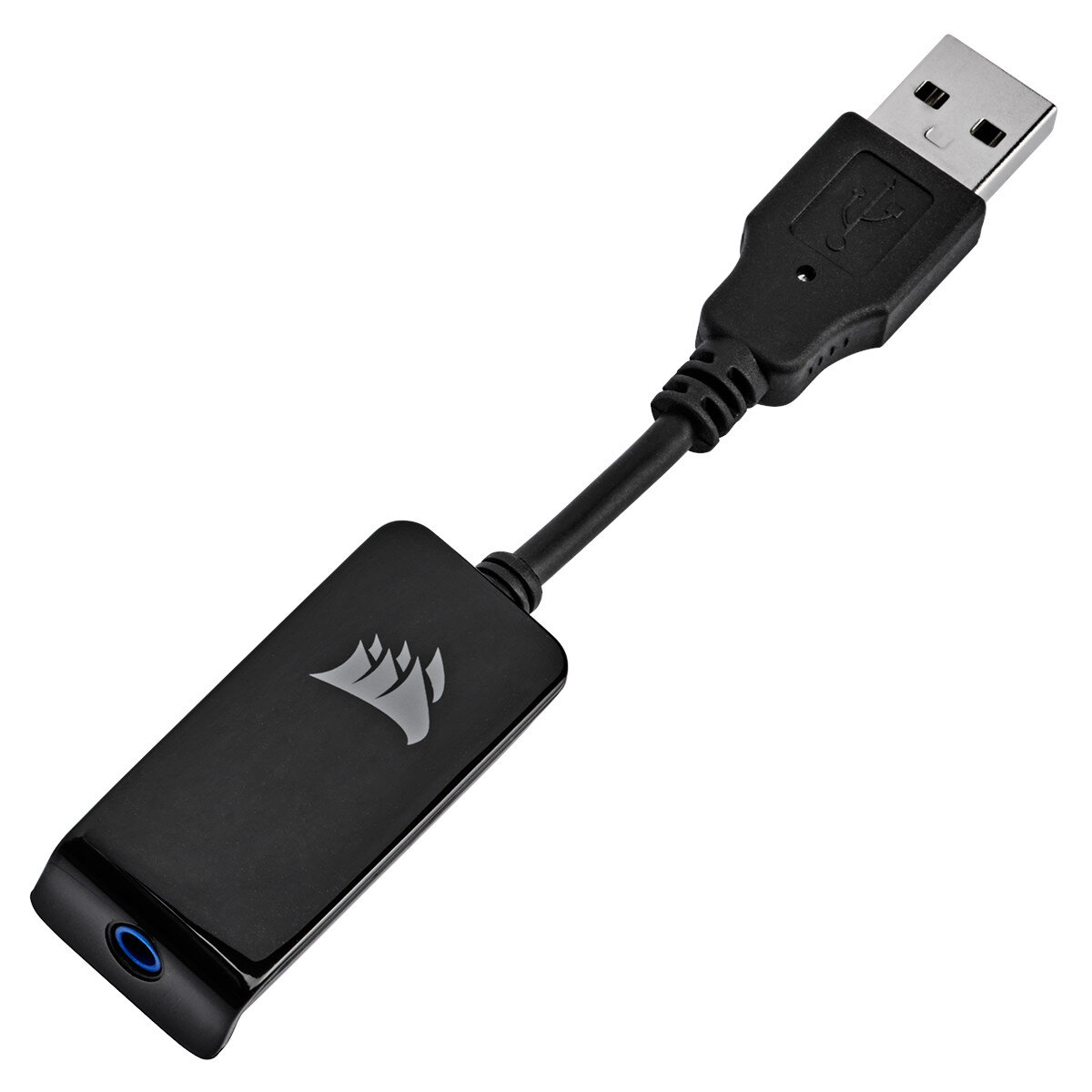 Czarny adapter audio USB Corsair ze złączem USB i gniazdem audio 3,5 mm.