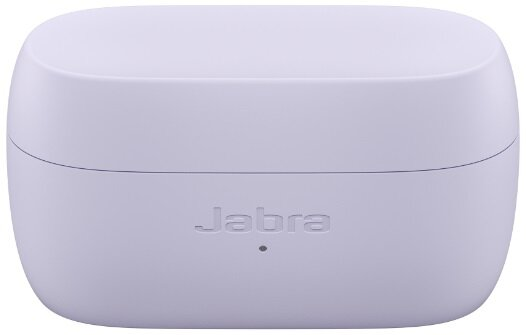 Fioletowe etui ładujące Jabra. Pokrywa jest zamknięta, a logo Jabra wytłoczone z przodu.