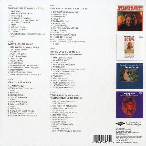 Albumcover mit Blossom Dearie auf der Bühne, Titelliste des Albums. Weißer Hintergrund.