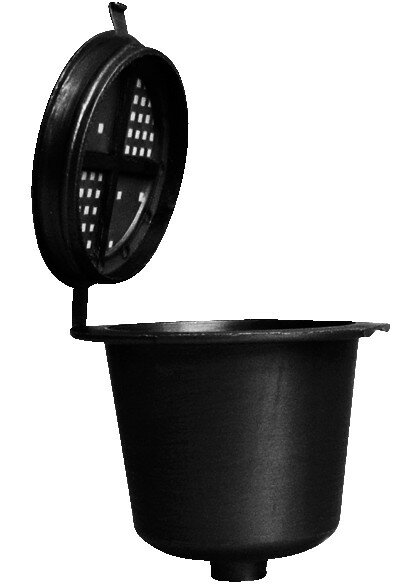 Czarna kapsułka do kawy, otwarta. Górna część jest otwarta, odsłaniając filtr.