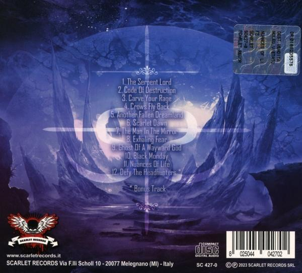 Pochette de CD avec un style d'art sombre et fantastique. Les paroles et une liste des titres sont affichées.