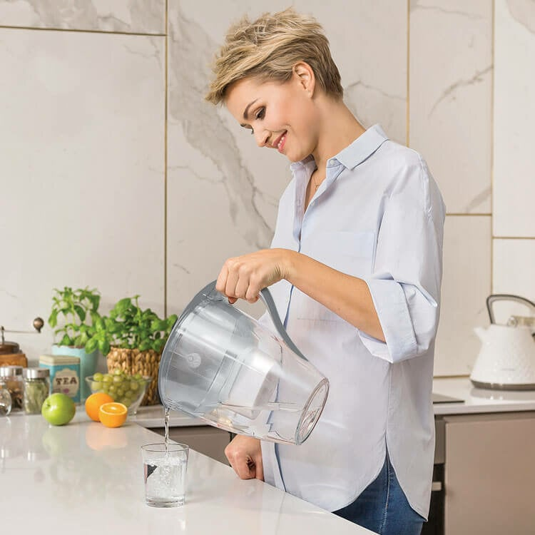 Dzbanek filtrujący DAFI Astra Unimax + Karafka 0,65l - mix kolorów