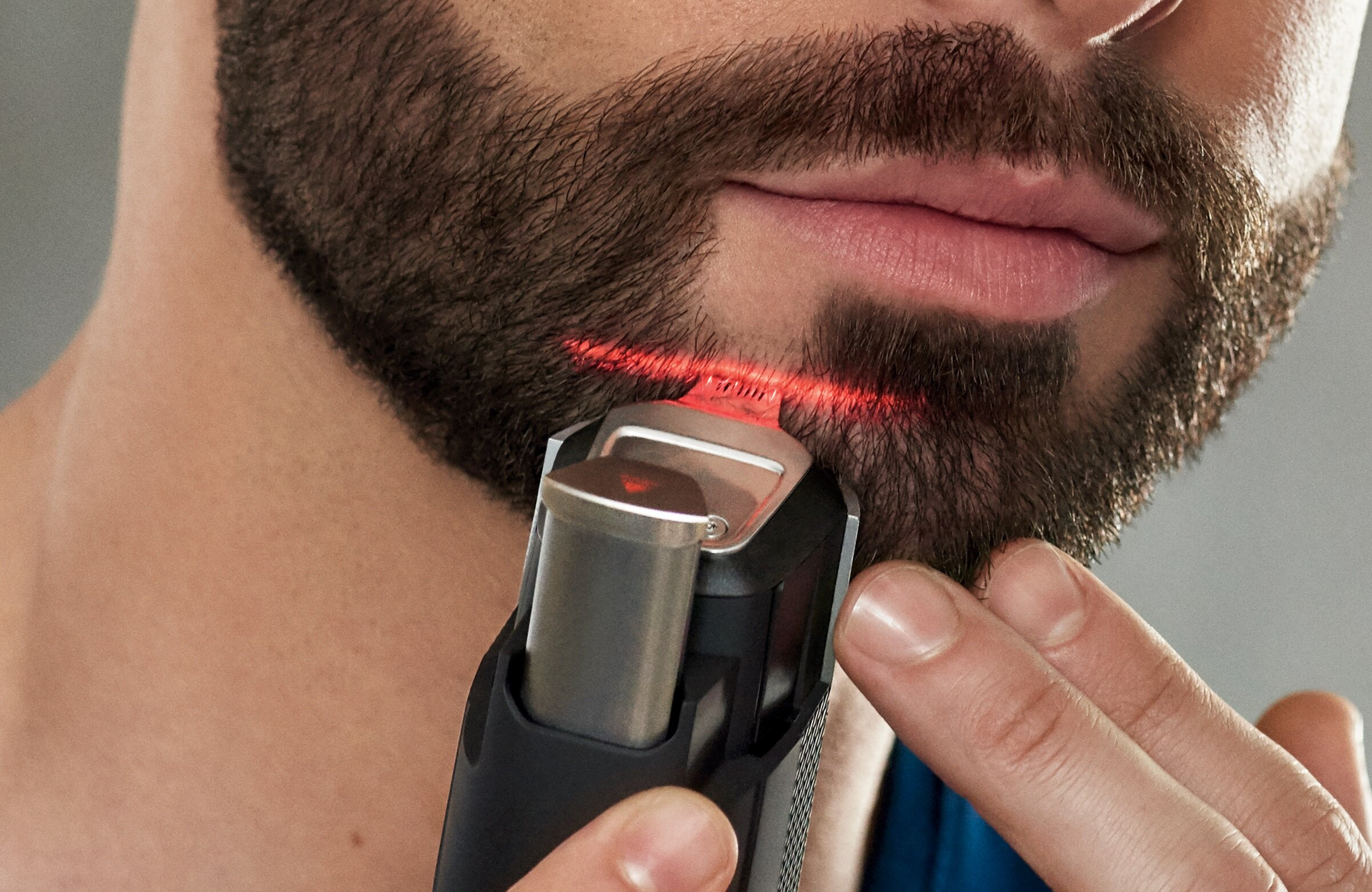 Trymer PHILIPS Beardtrimmer series 9000 BT9297/15 z prowadnicą laserową