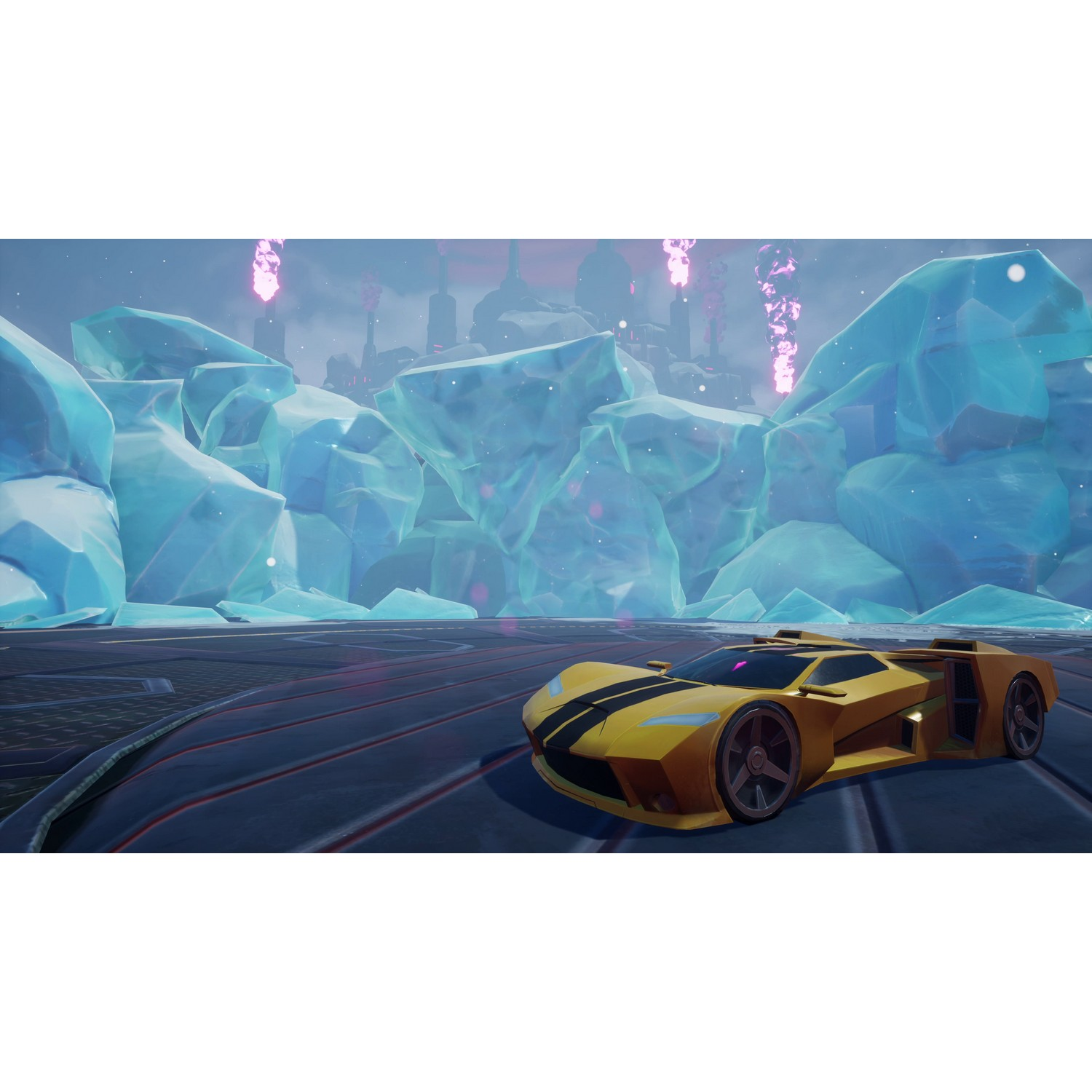Voiture jaune sur une plateforme devant un paysage gelé. Des lumières violettes sont en arrière-plan.