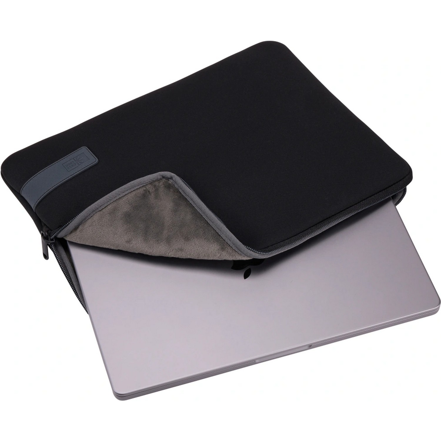 Ordinateur portable dans une housse de protection noire avec fermeture éclair.