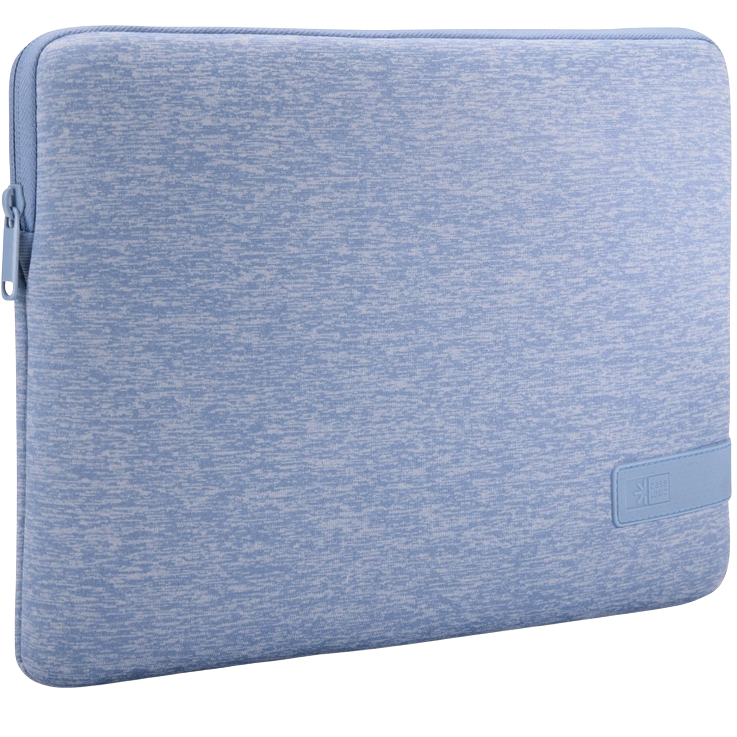 Een lichtblauwe laptoptas. Het heeft een rits en een klein Case Logic-logo.