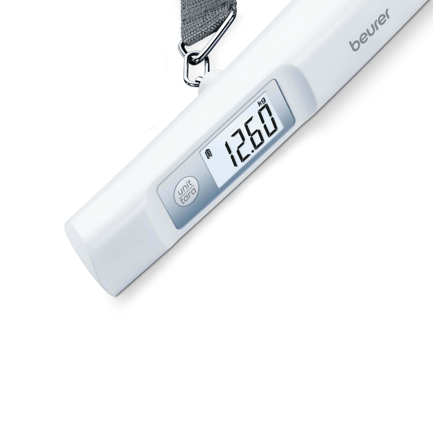 Fehér digitális poggyászmérleg, 12,60 kg súlyt mutatva.