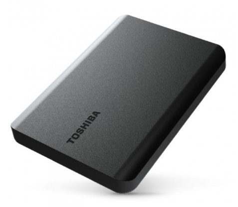 Czarny zewnętrzny dysk twardy Toshiba, pod kątem na białym tle.