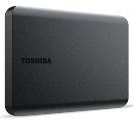 Czarny zewnętrzny dysk twardy Toshiba, pokazujący przód z logo Toshiba. Zaokrąglone rogi.