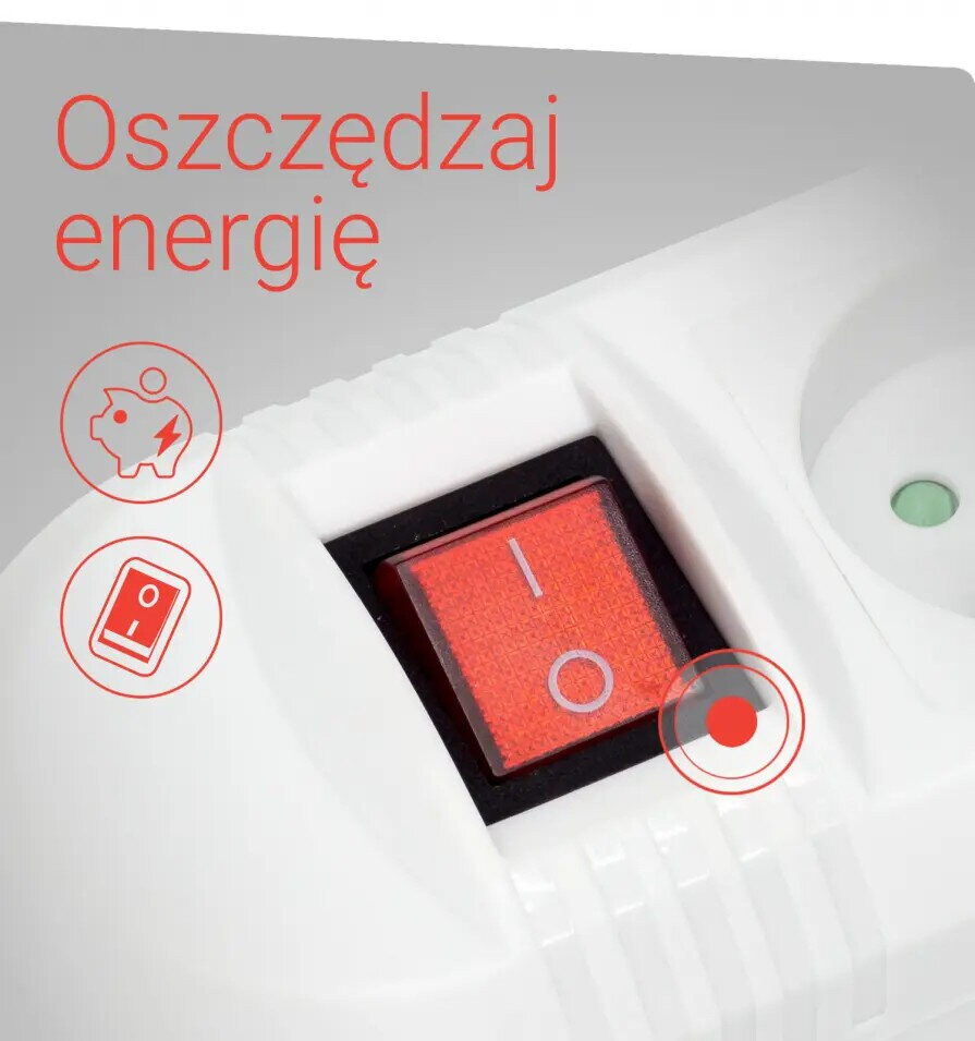 Zbliżenie listwy zasilającej z czerwonym przełącznikiem i ikoną świnki skarbonki.