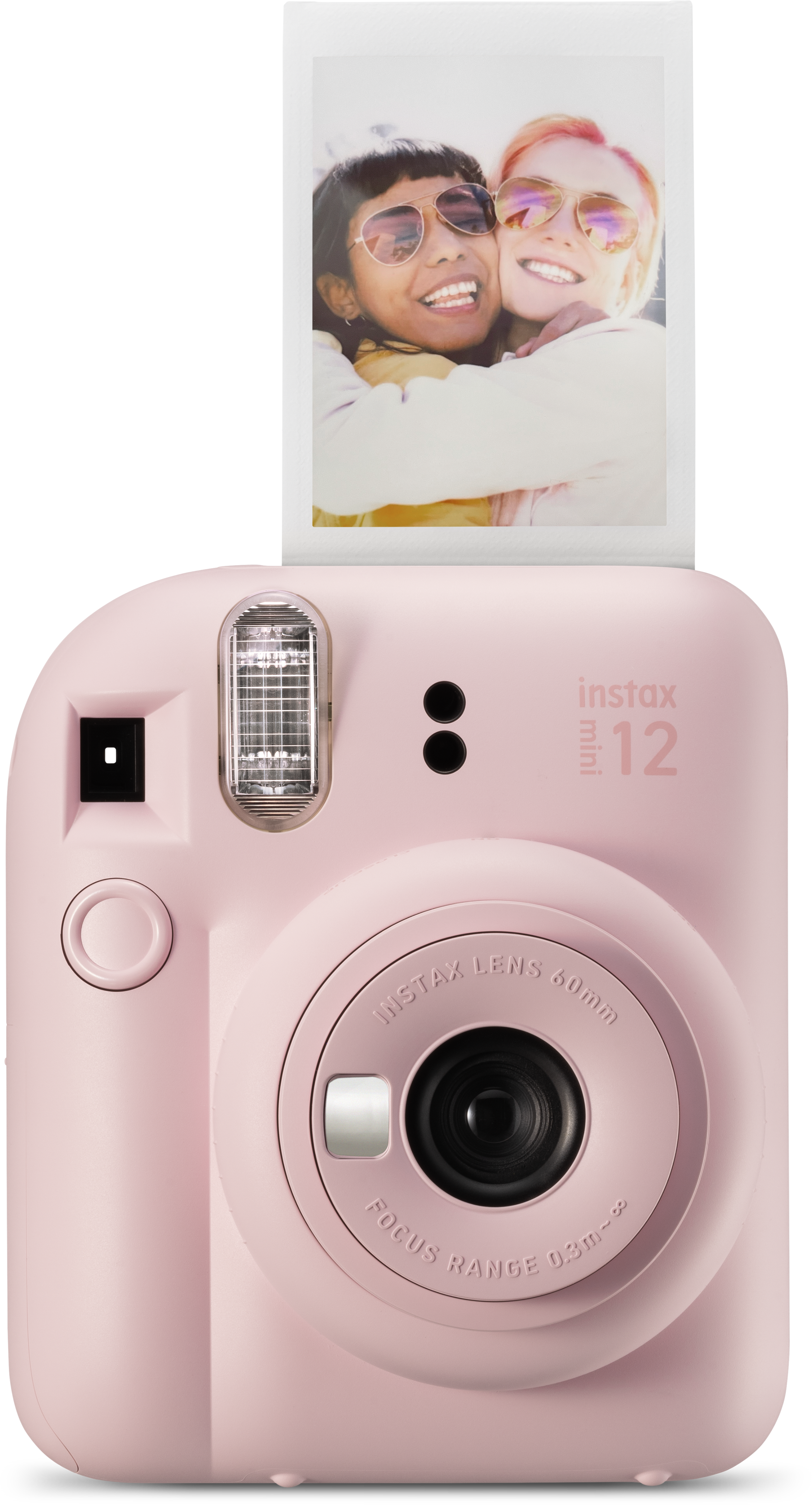 Rosa Instax-Kamera mit Foto von zwei umarmenden Frauen. Kamera hat Blitz und Linse.