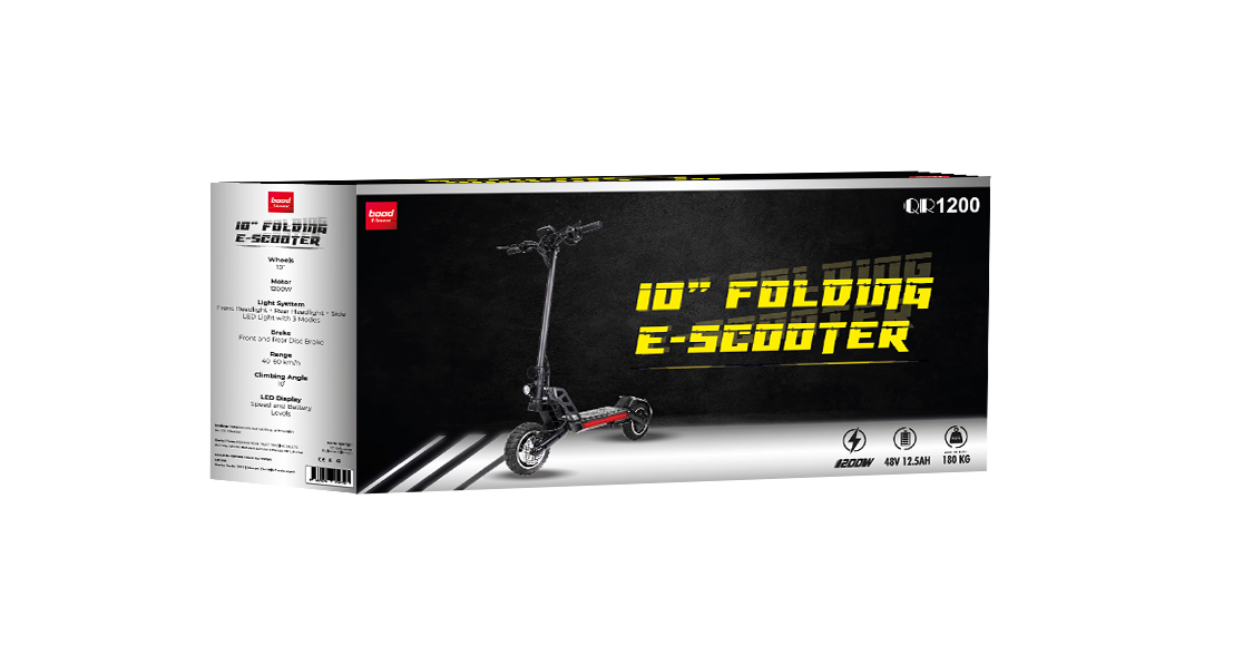 Metin içeren bir e-scooter kutusunun ürün çekimi. Kutu içinde e-scooter gösteriliyor.