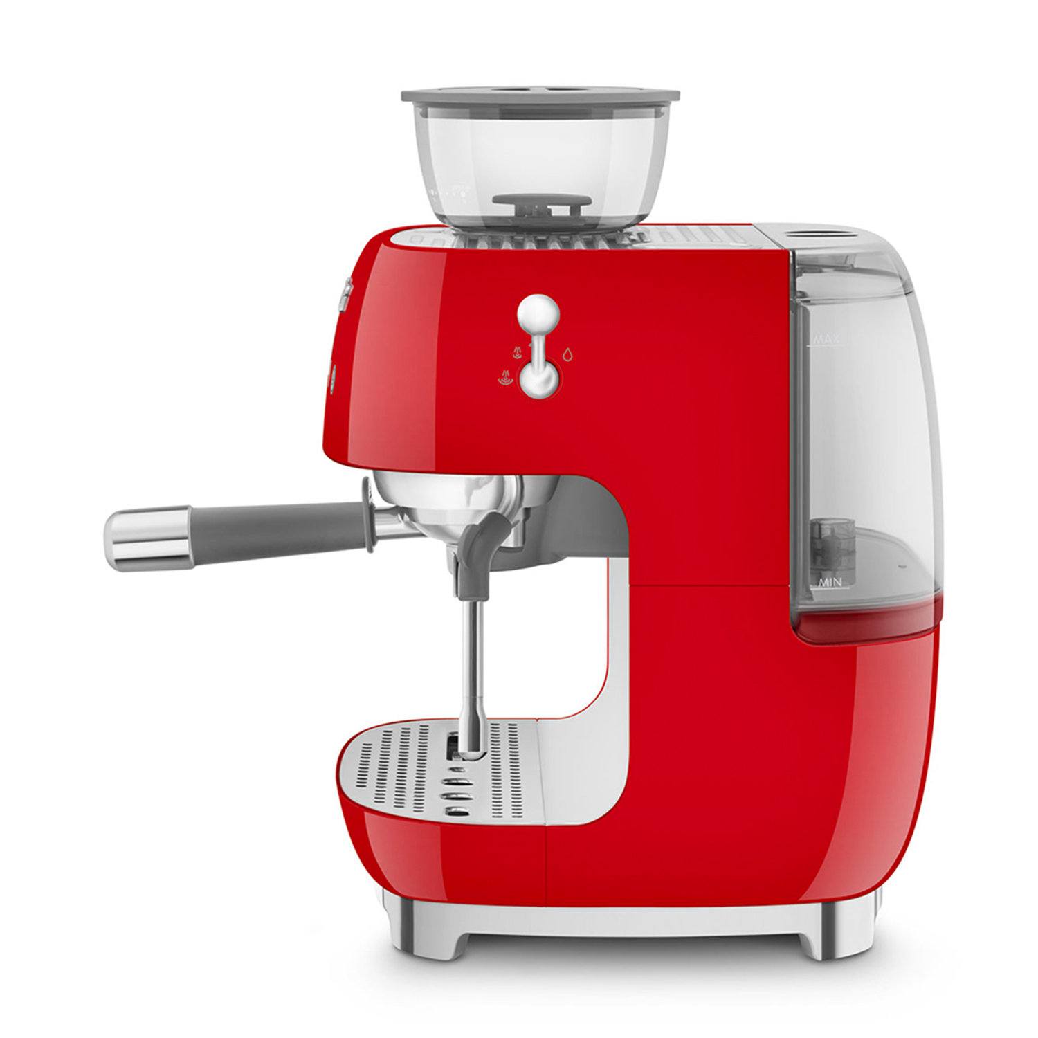 Macchina per espresso Smeg rossa con macinacaffè e serbatoio dell'acqua. È su una superficie bianca.