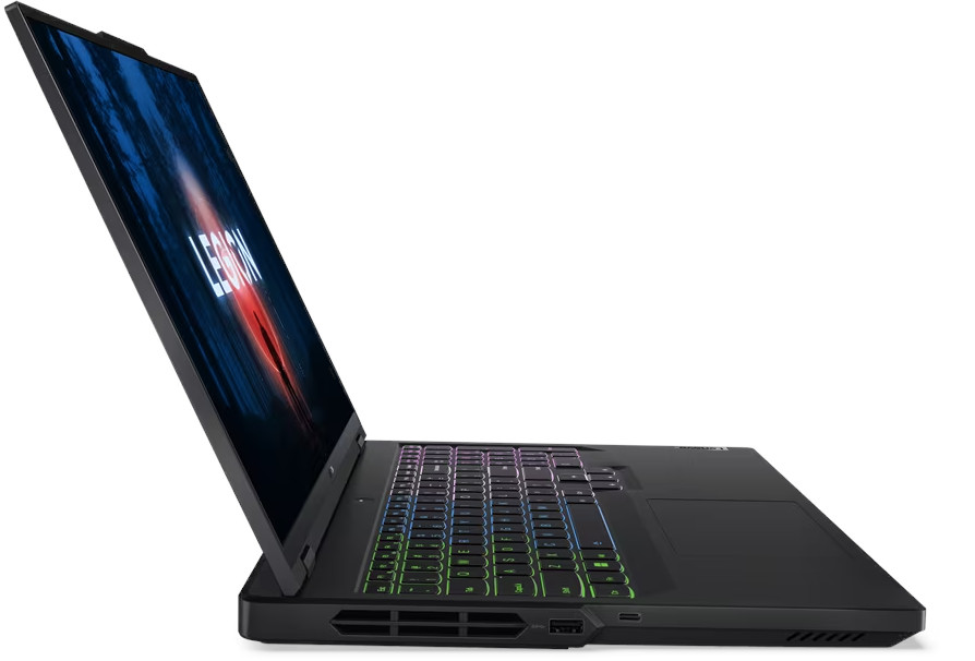 Ordinateur portable Lenovo Legion noir, ouvert, affichant un fond sombre avec le mot LEGION.
