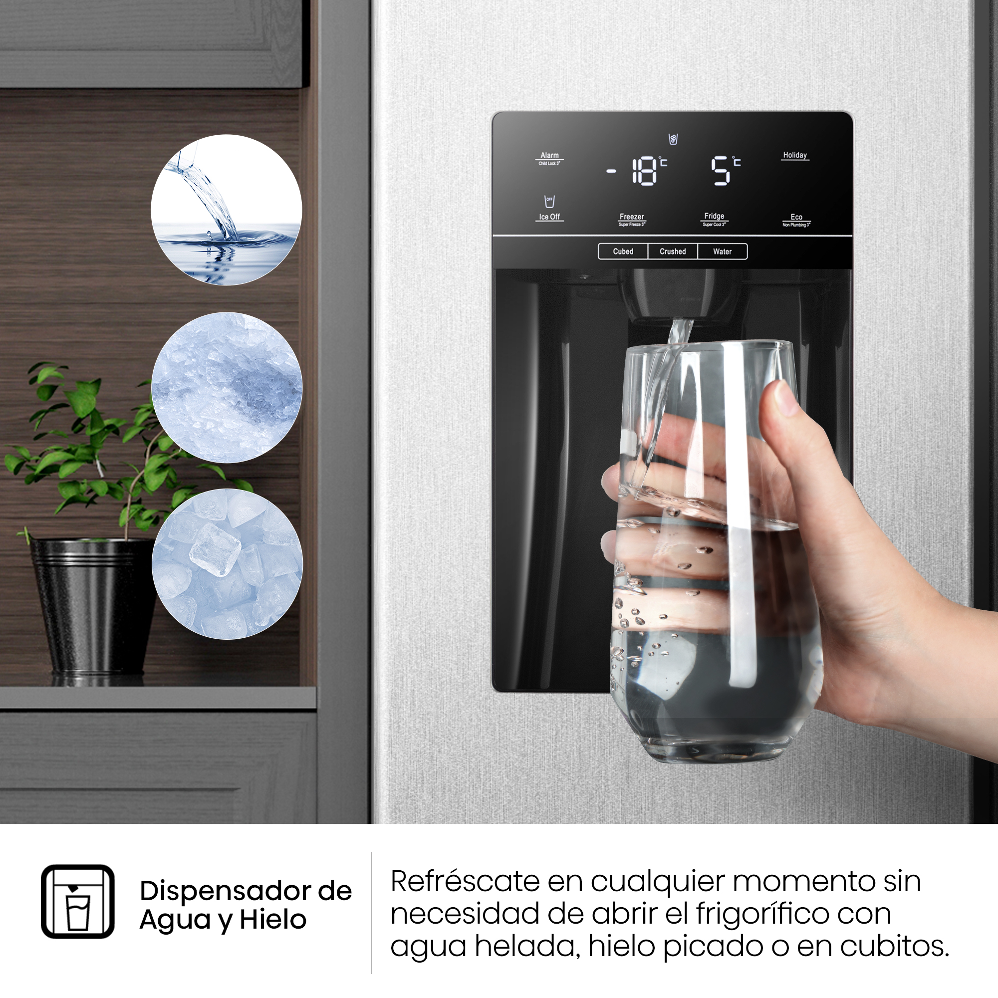Refrigerador con dispensador de hielo y agua; mano llenando vaso con agua.