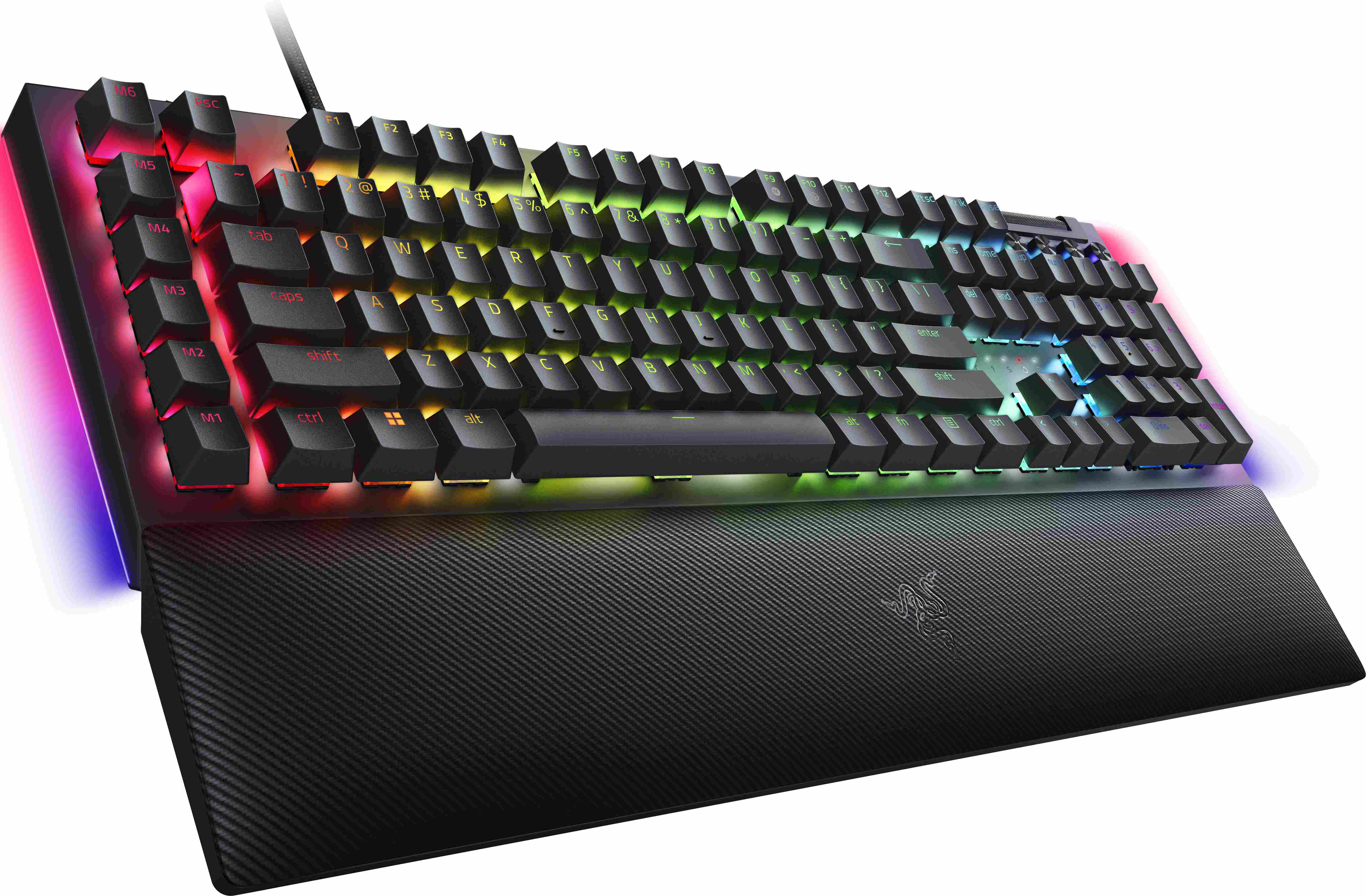 Una tastiera meccanica retroilluminata con poggiapolsi. I tasti sono neri. L'illuminazione RGB.
