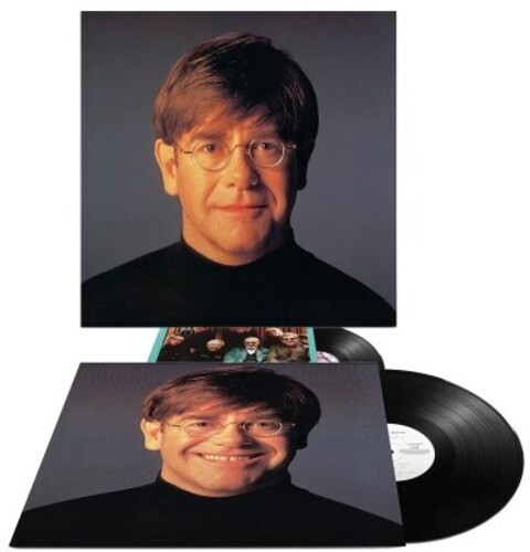 Elton John album borítója fekete garbóban, bakelit albumokkal.