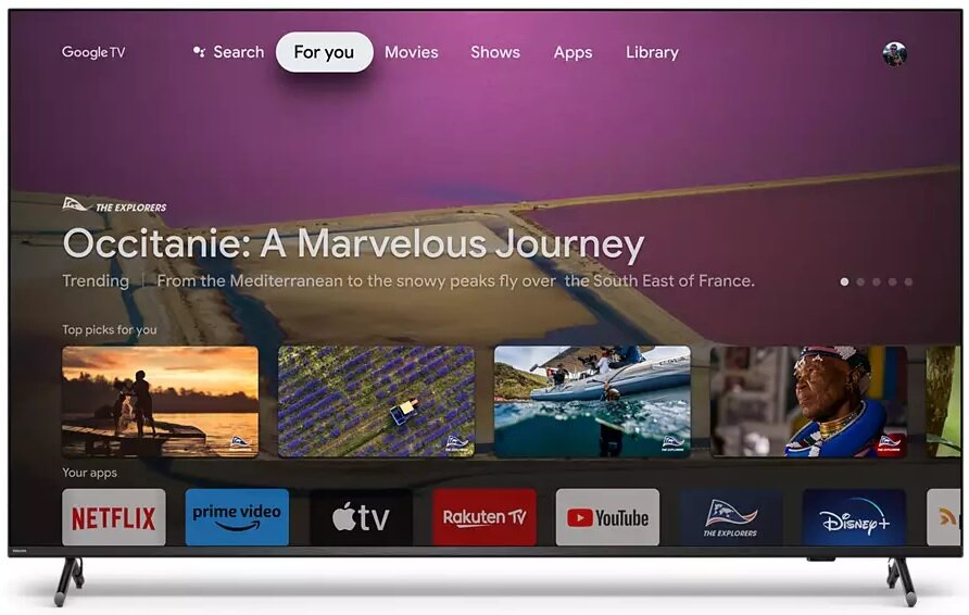 Ekran Smart TV z interfejsem usługi strumieniowania.