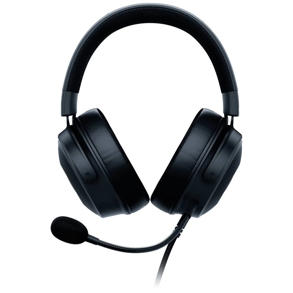 Auriculares negros con micrófono. Sobre fondo blanco.